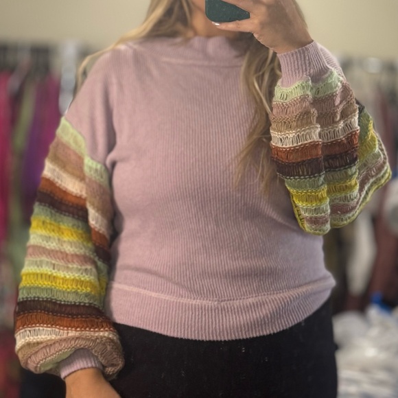 Free People Tops - Free People Cha Cha Lilac Top w/ Balloon Knit Sleeves in Lilac